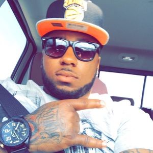 Meet your Posher, Derek