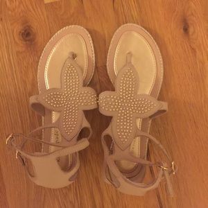Kate Spade Studded Flower Gladiator Sandals Size 5