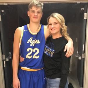 Meet your Posher, Paige