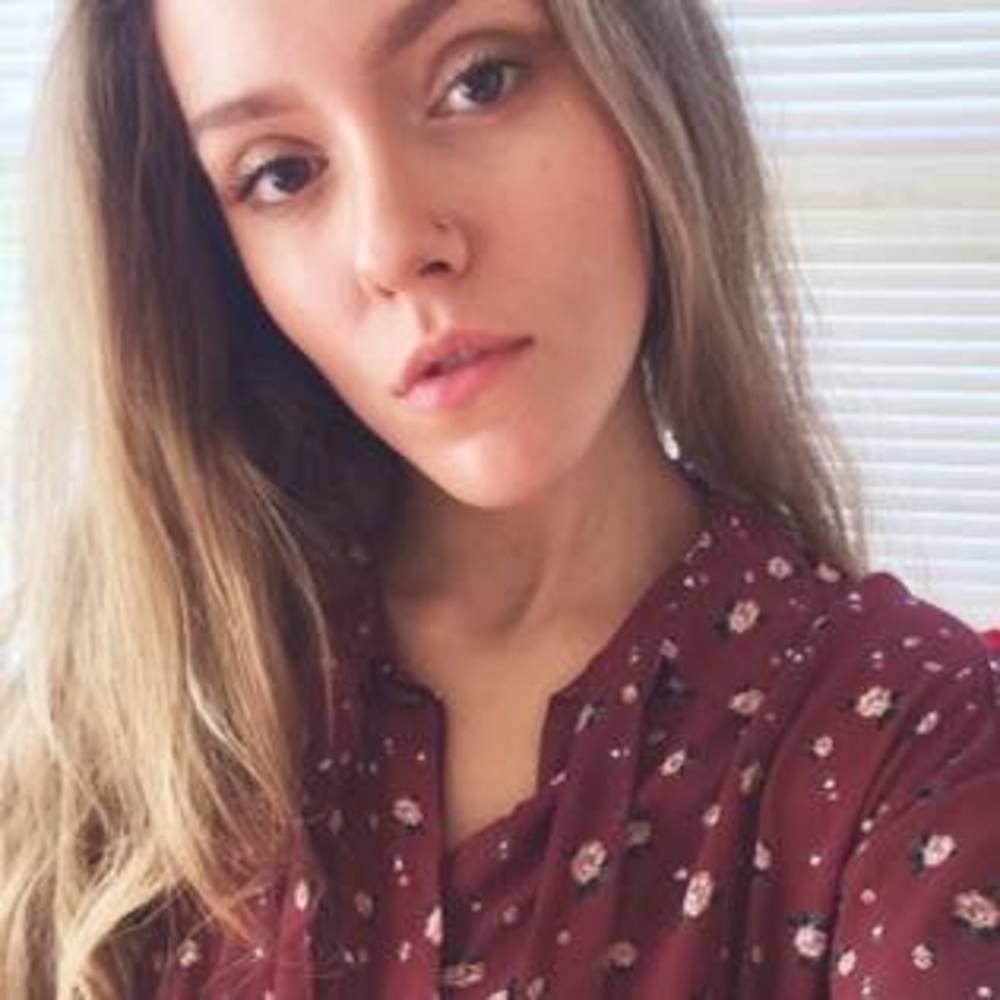 Meet your Posher, Kelly