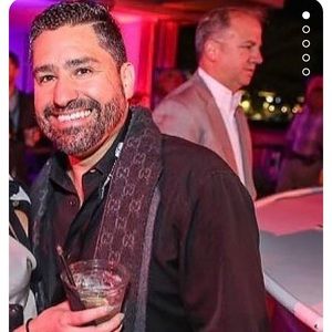 Meet your Posher, Alex