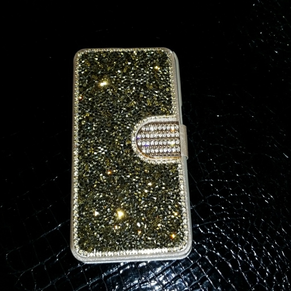 Phone case - Picture 4 of 4