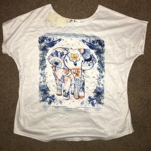 White shirt with elephant