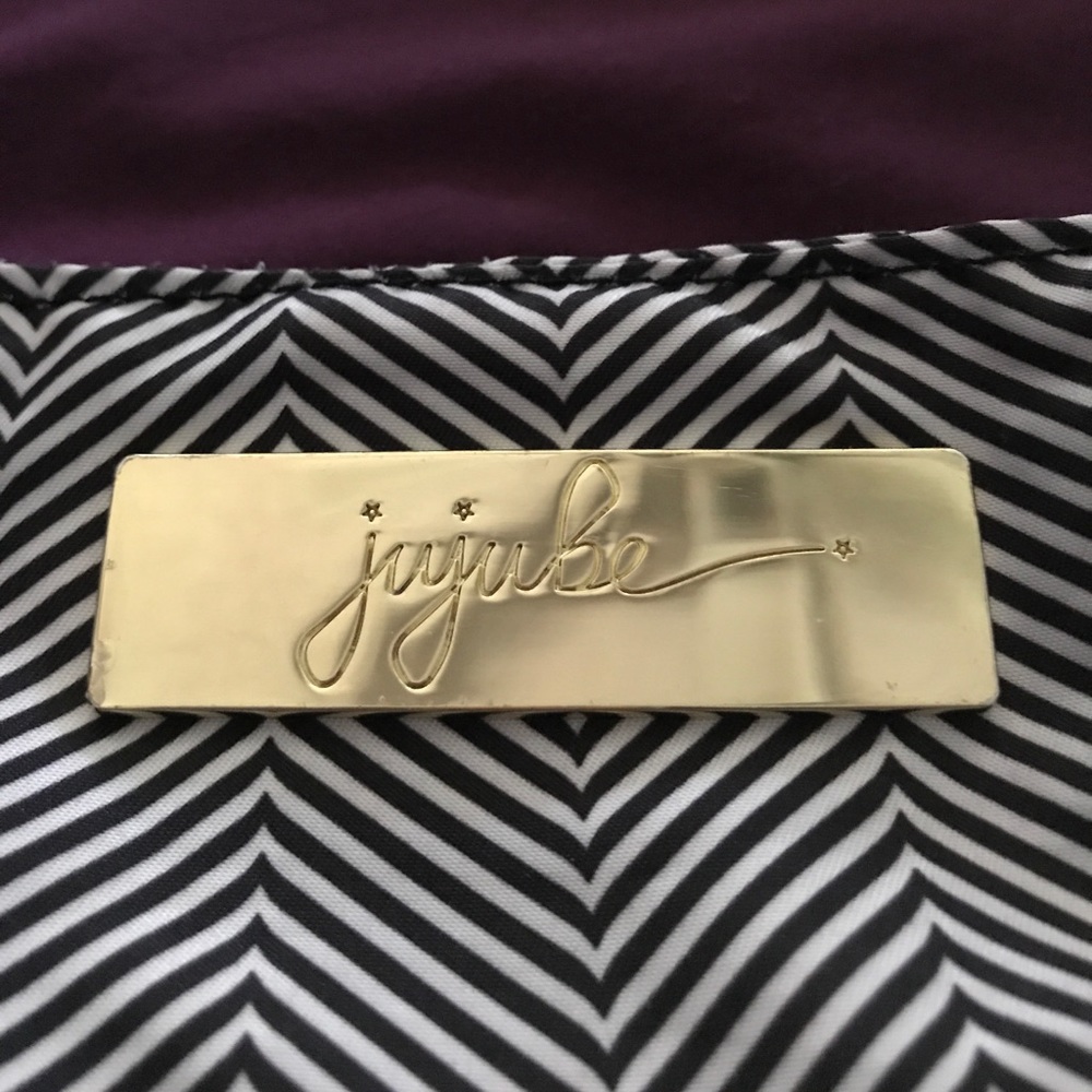 Jujube Super Be tote