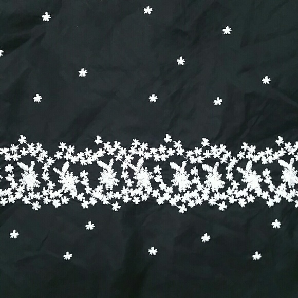 Ann Taylor embroidered cotton skirt - Picture 3 of 8