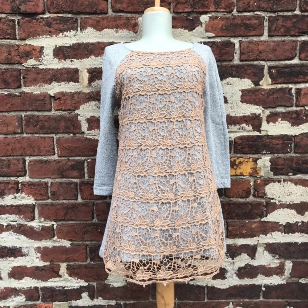 Anthropologie S Rare Lace Le Pompe Sweatshirt Top - Picture 3 of 7