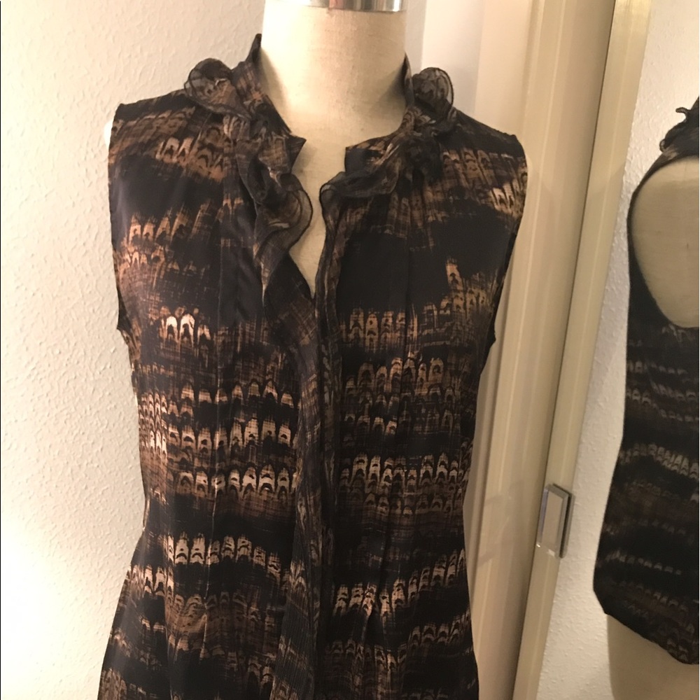 Elie tahari silk ruffle collar sleeveless top s