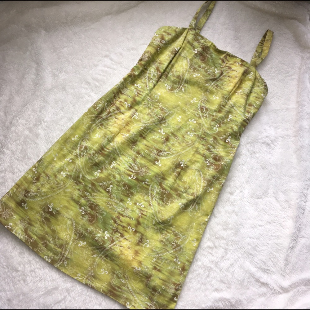 Green and brown fitted dress