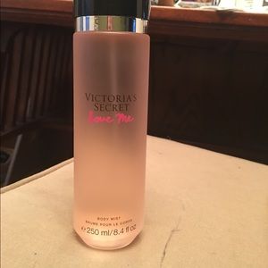 Victoria's Secret Love Me Body Mist