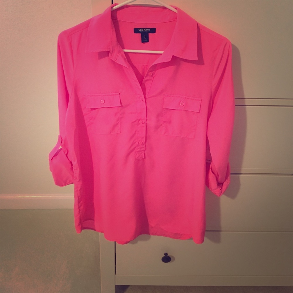 Classy hot pink blouse NWT
