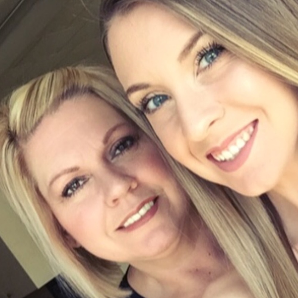 Meet your Posher, Alicia