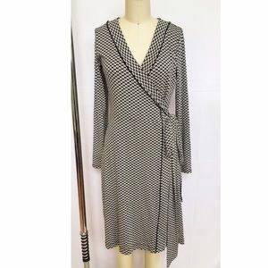 Banana Republic Black & White Geo Print Wrap Dress
