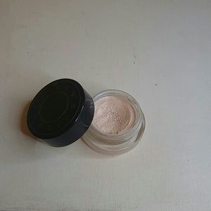 Becca concealer