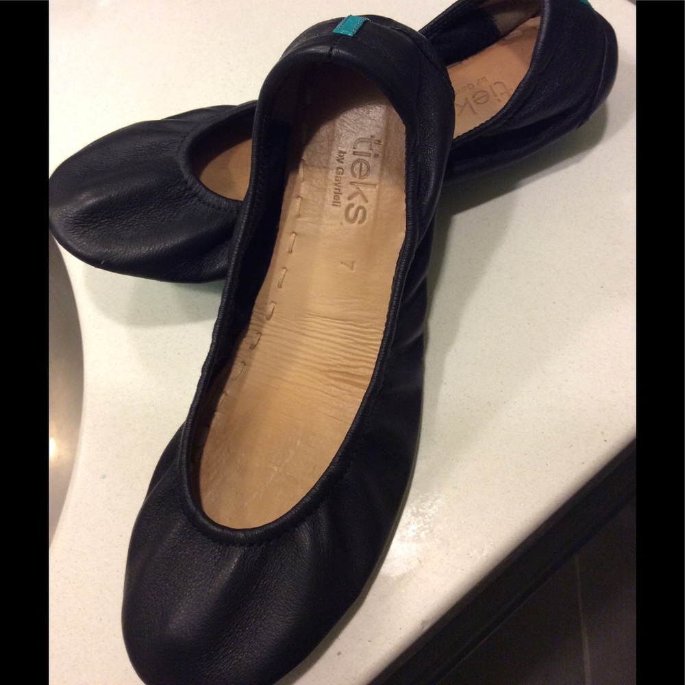 Tieks Matte Black