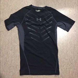 Athletic shirt