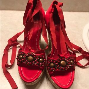 J Vincent wedges- like new!