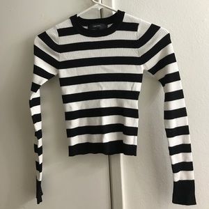 White and black stripped long sleeve