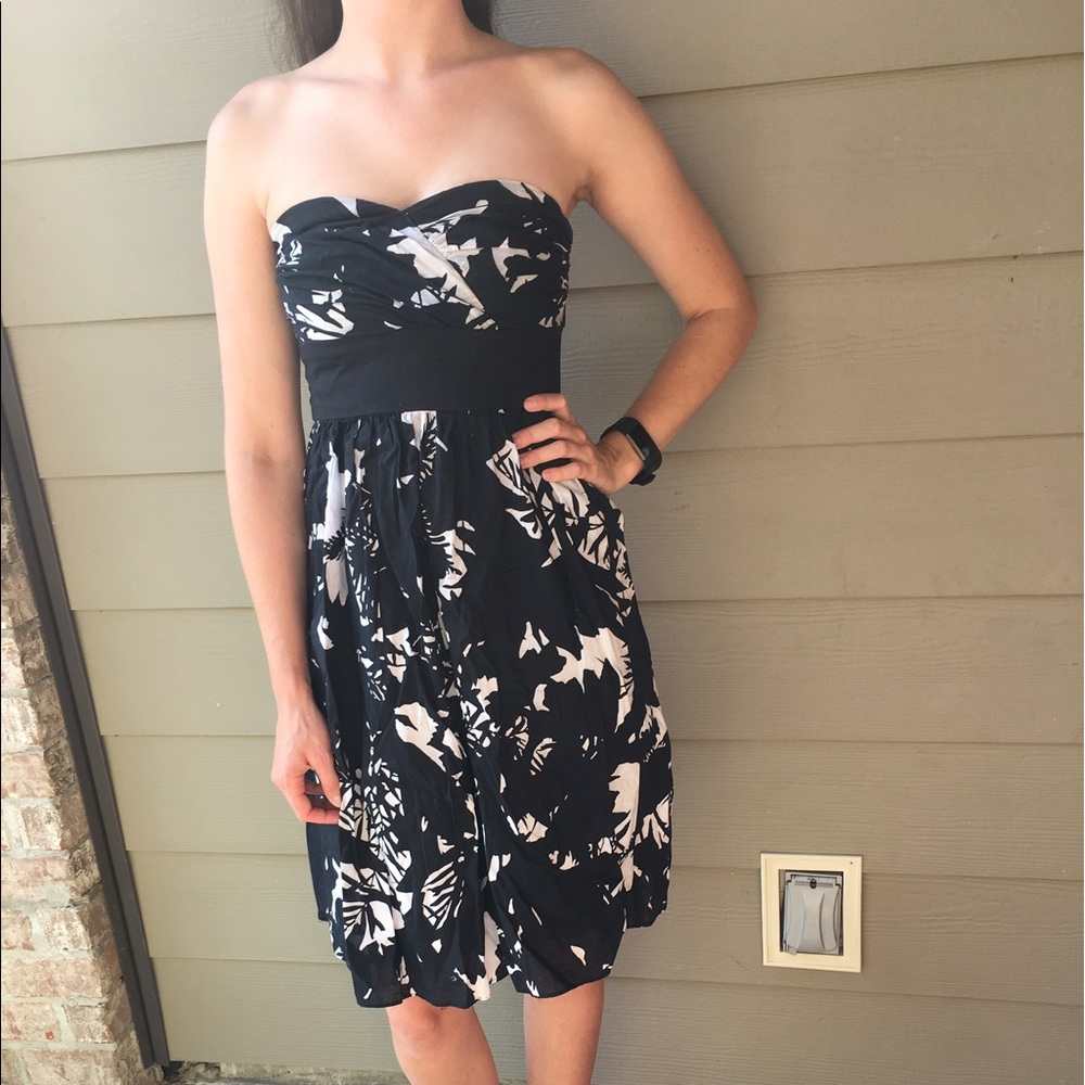 Harold's Black and White Strapless Dress