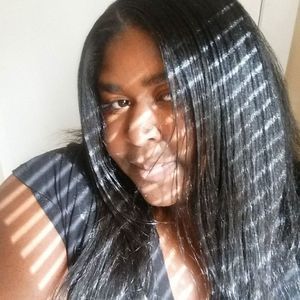 Meet your Posher, Deanna