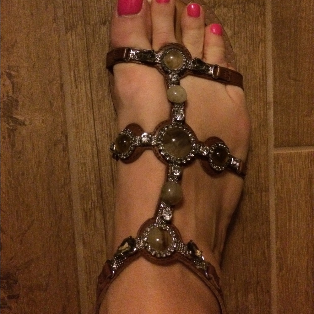 Gianni Bini leather sandals with stones