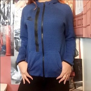 Nike Sweater