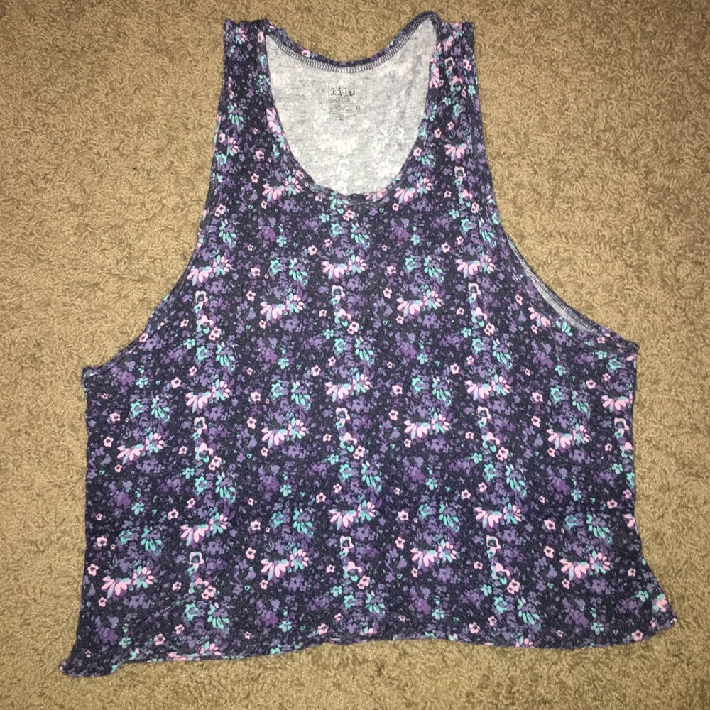 Loose razor back tank