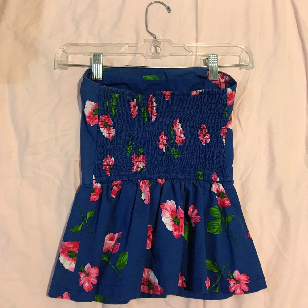🚫SOLD🚫Floral Hollister strapless top - Picture 2 of 3