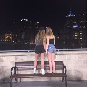 Meet your Posher, Lucy