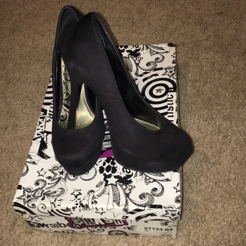 Black heels