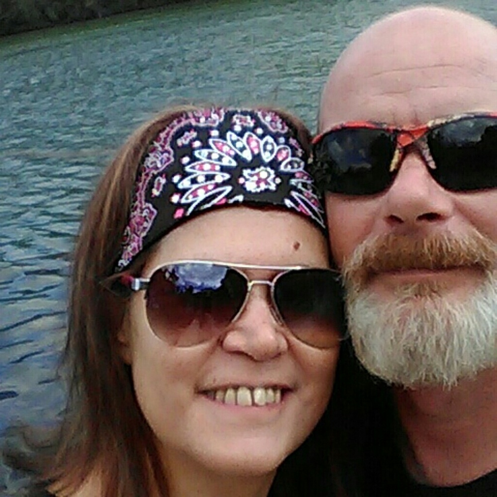 Meet your Posher, Leslie