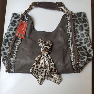 New Grey shoulder bag with animal print and scarf