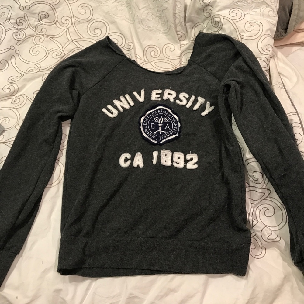 Sweatshirt