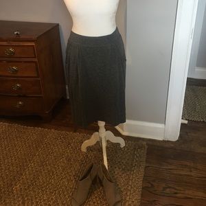 James Perse pull on grey skirt