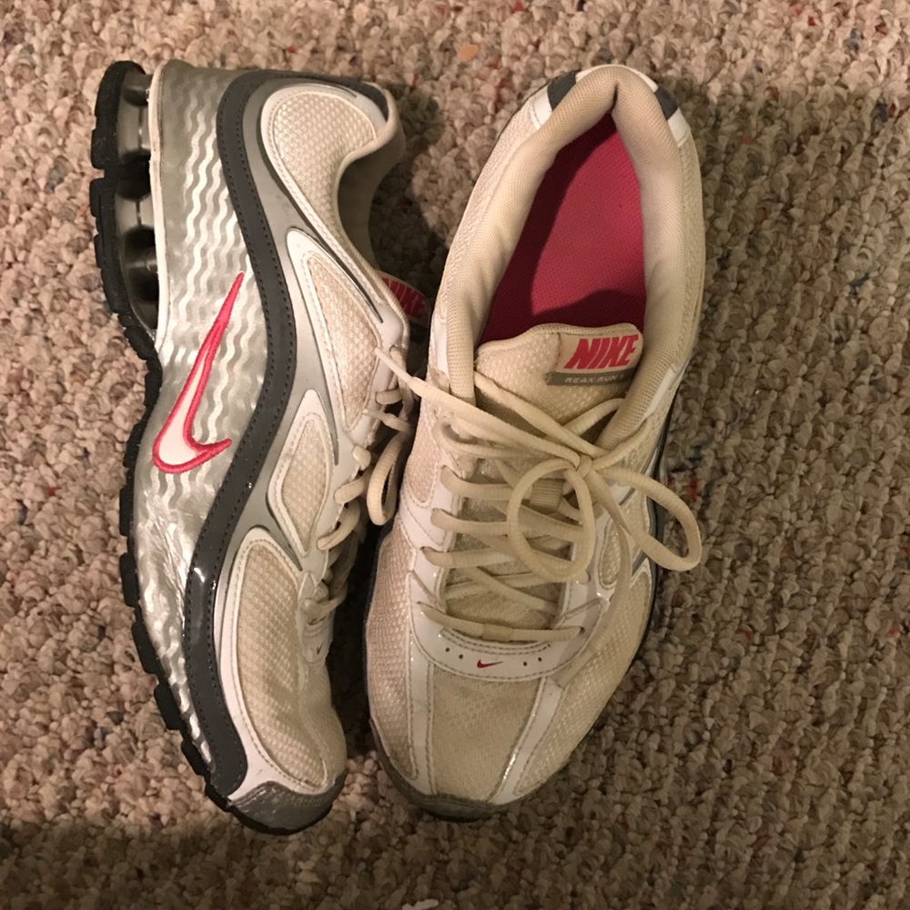 Running shoes