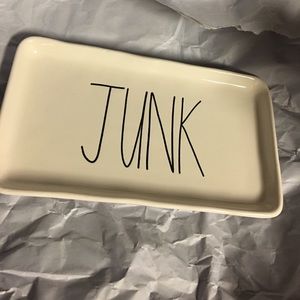 Rae Dunn junk tray