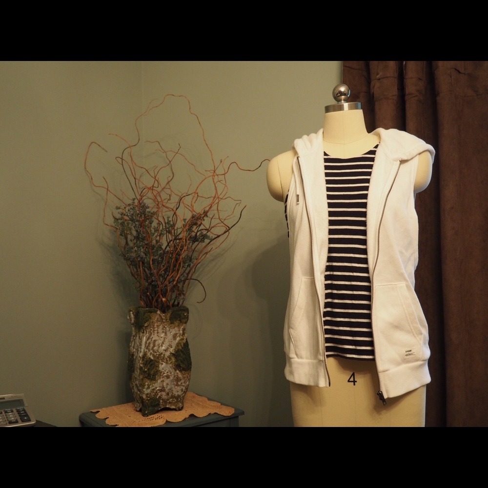 Garage Sweatshirt Vest