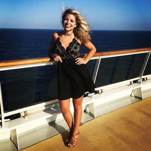 Meet your Posher, Debra