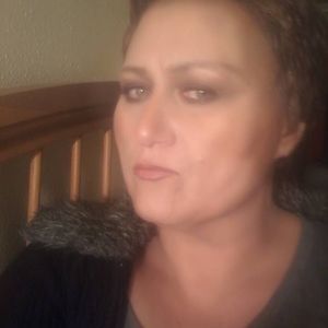 Meet your Posher, Sherry