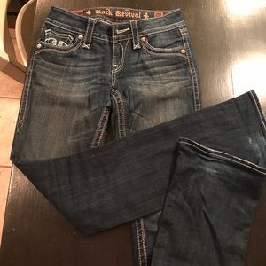 Rock revival straight leg jeans