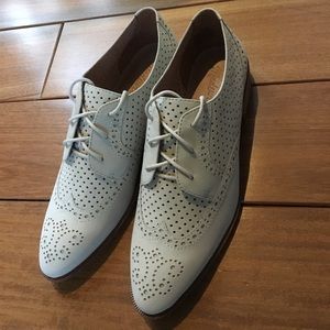 Madewell Cream Perforated Loafers Size 7.5