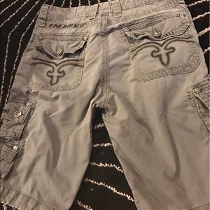 Rock Revival cargo shorts size 32/24