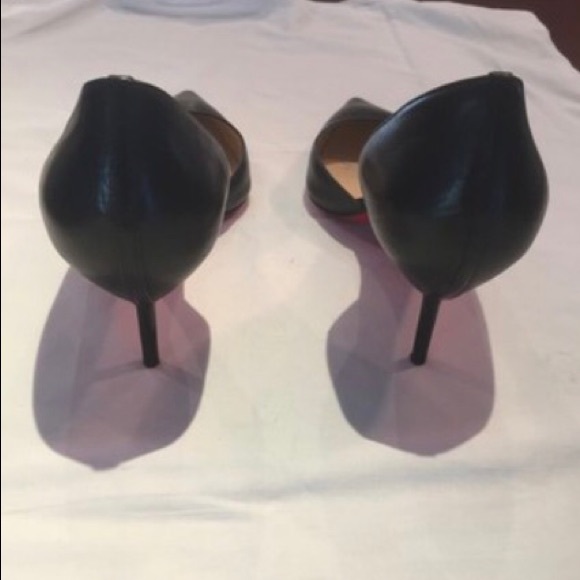 Christian Louboutin - Picture 5 of 8