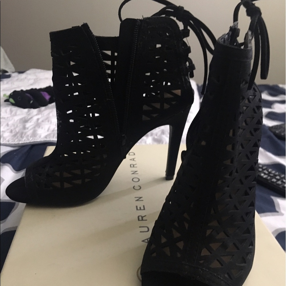 Lauren Conrad LCHolliBLACK