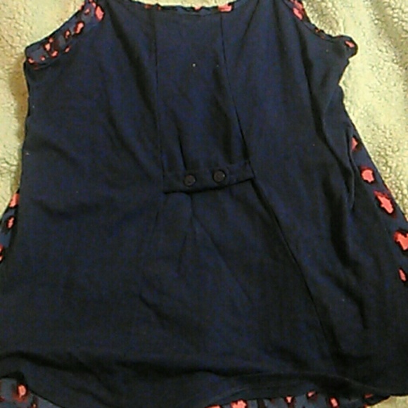 Pink & blue print shirt ?? - Picture 2 of 2