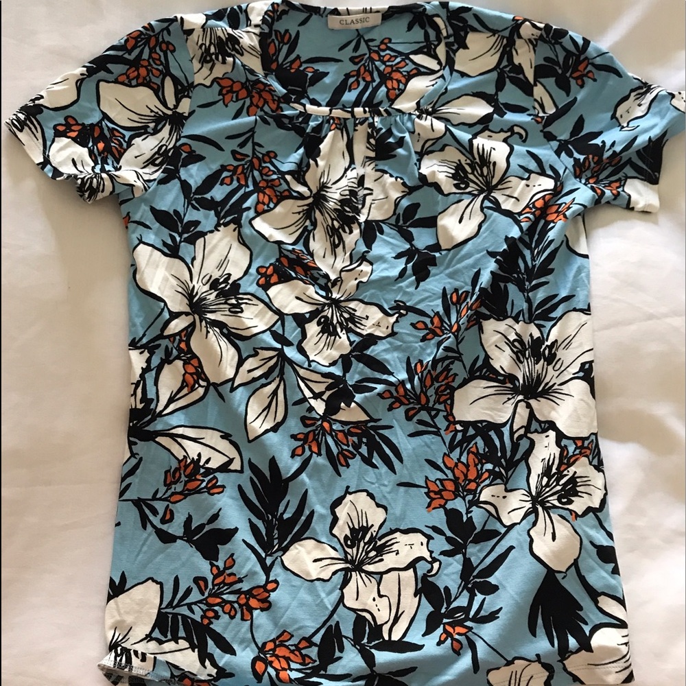 ⚡️MEMORIAL DAY SALE 10% off⚡️M&S  Casual Top