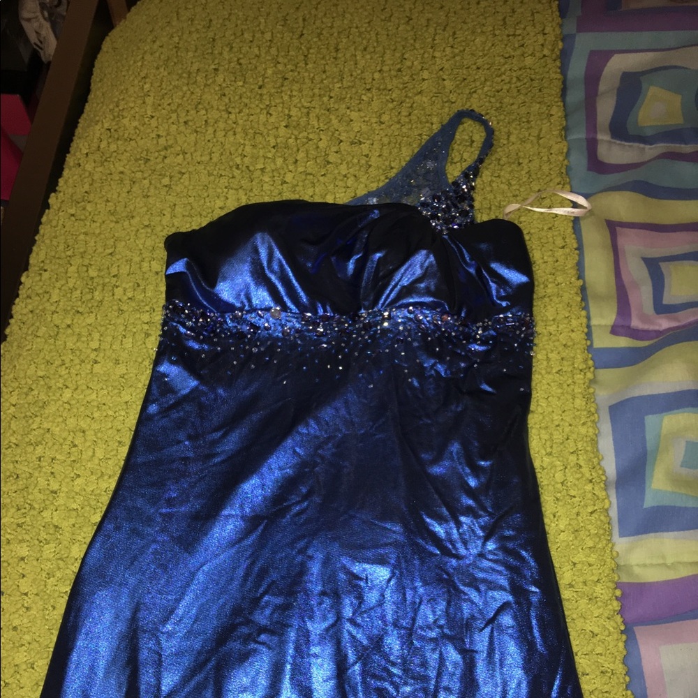 Blue prom dress