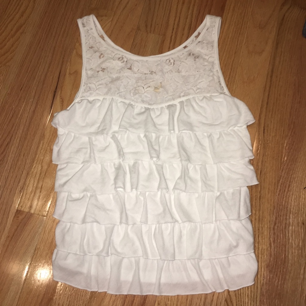 Cute Hollister tank top!