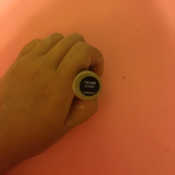 NYX tinted brow mascara - Picture 2 of 2