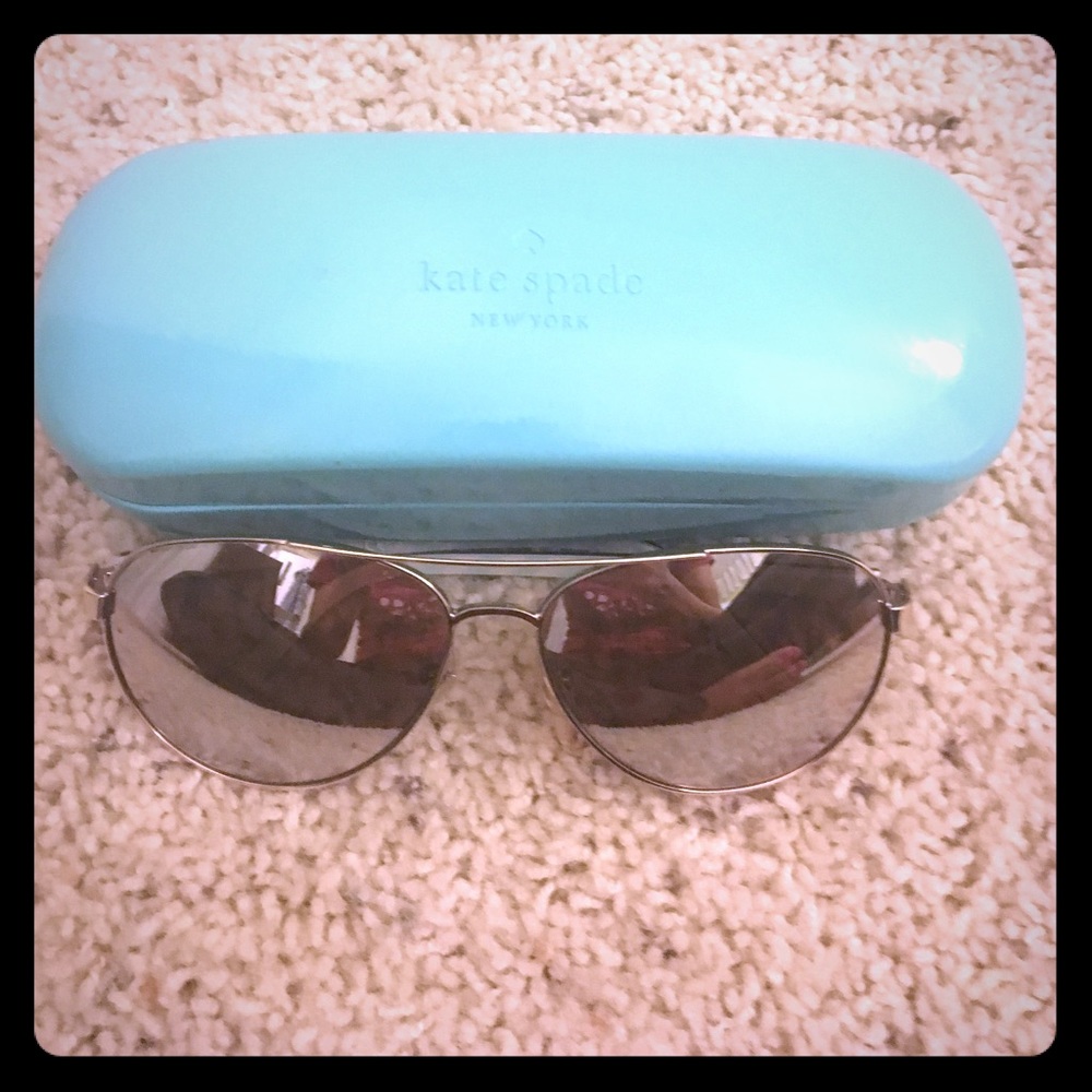 Kate Spade sunnies😎