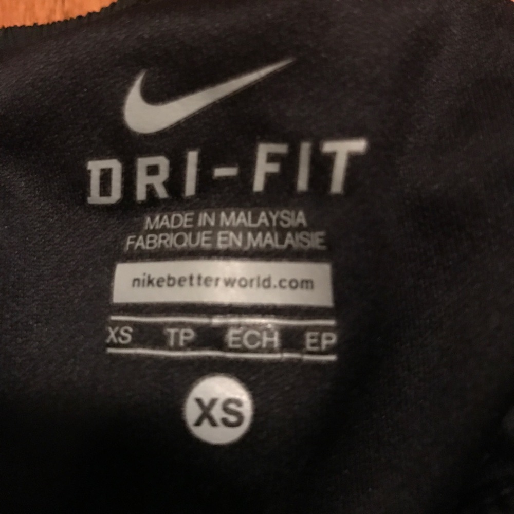 Nike Dri-Fit shorts - Picture 3 of 3